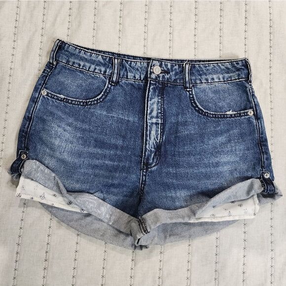 Pilcro and the letterpress denim shorts - Picture 1 of 6